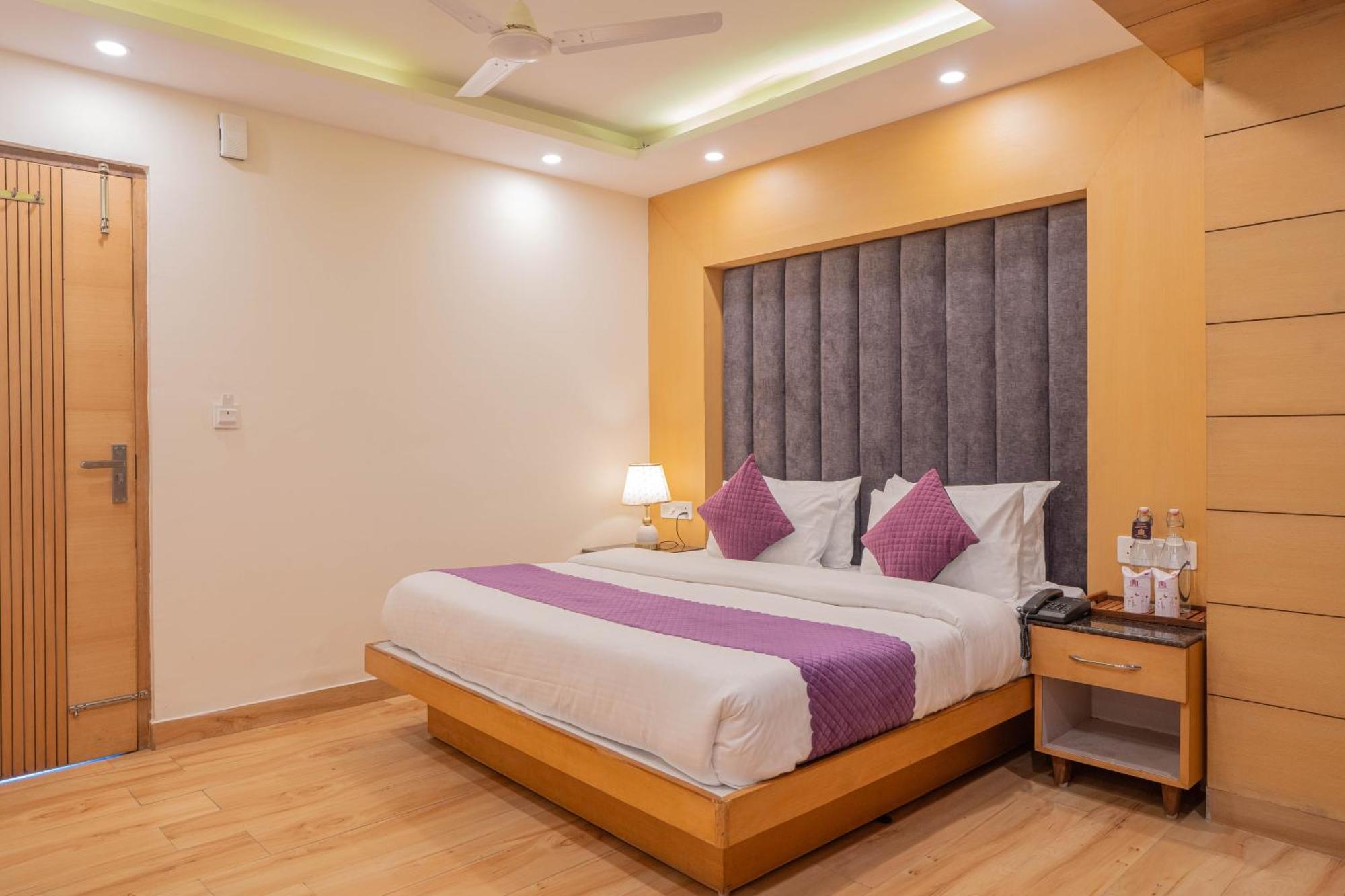Perfectstayz Premium At Mall Road มัสซูรี ภายนอก รูปภาพ