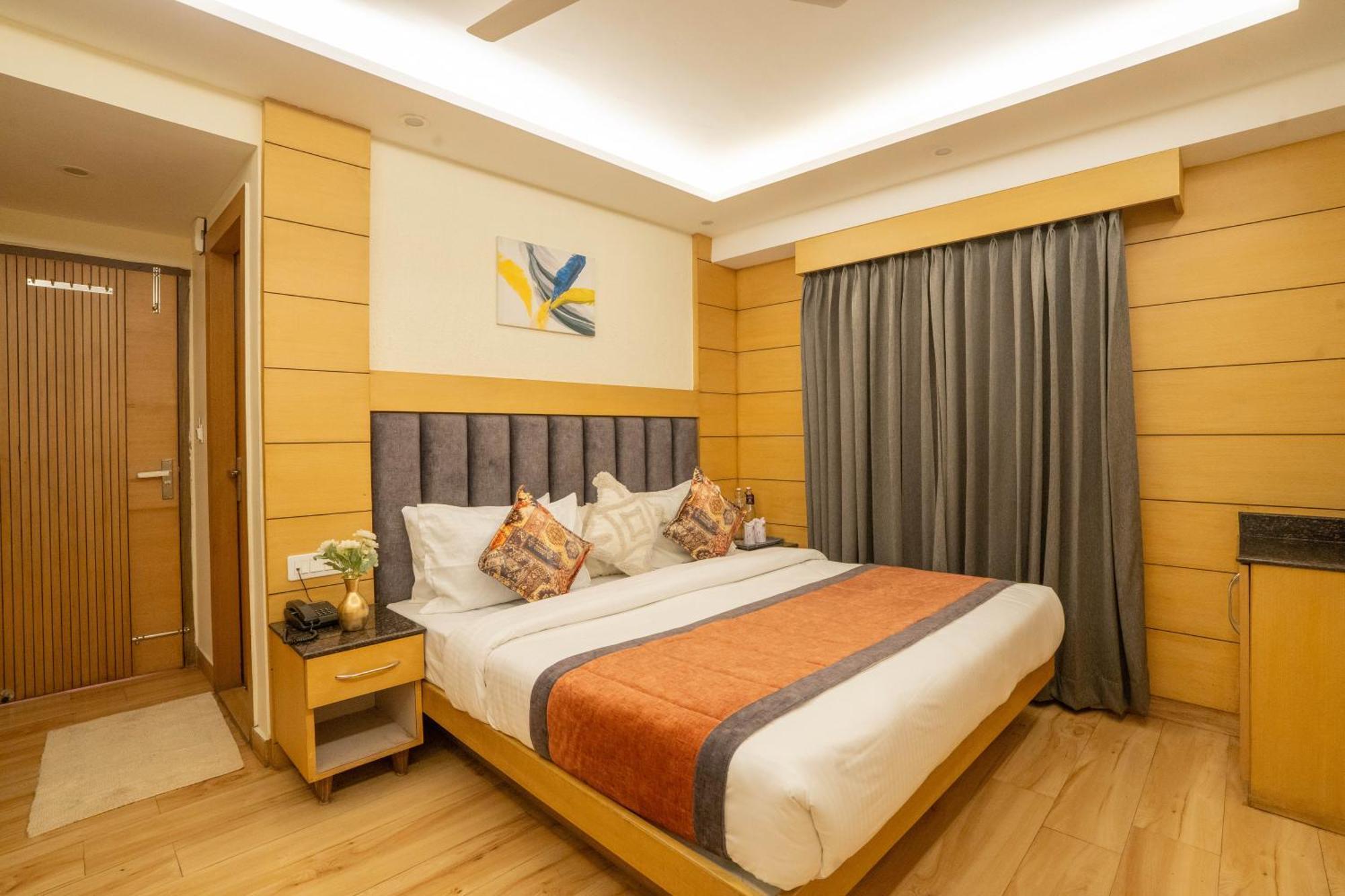Perfectstayz Premium At Mall Road มัสซูรี ภายนอก รูปภาพ