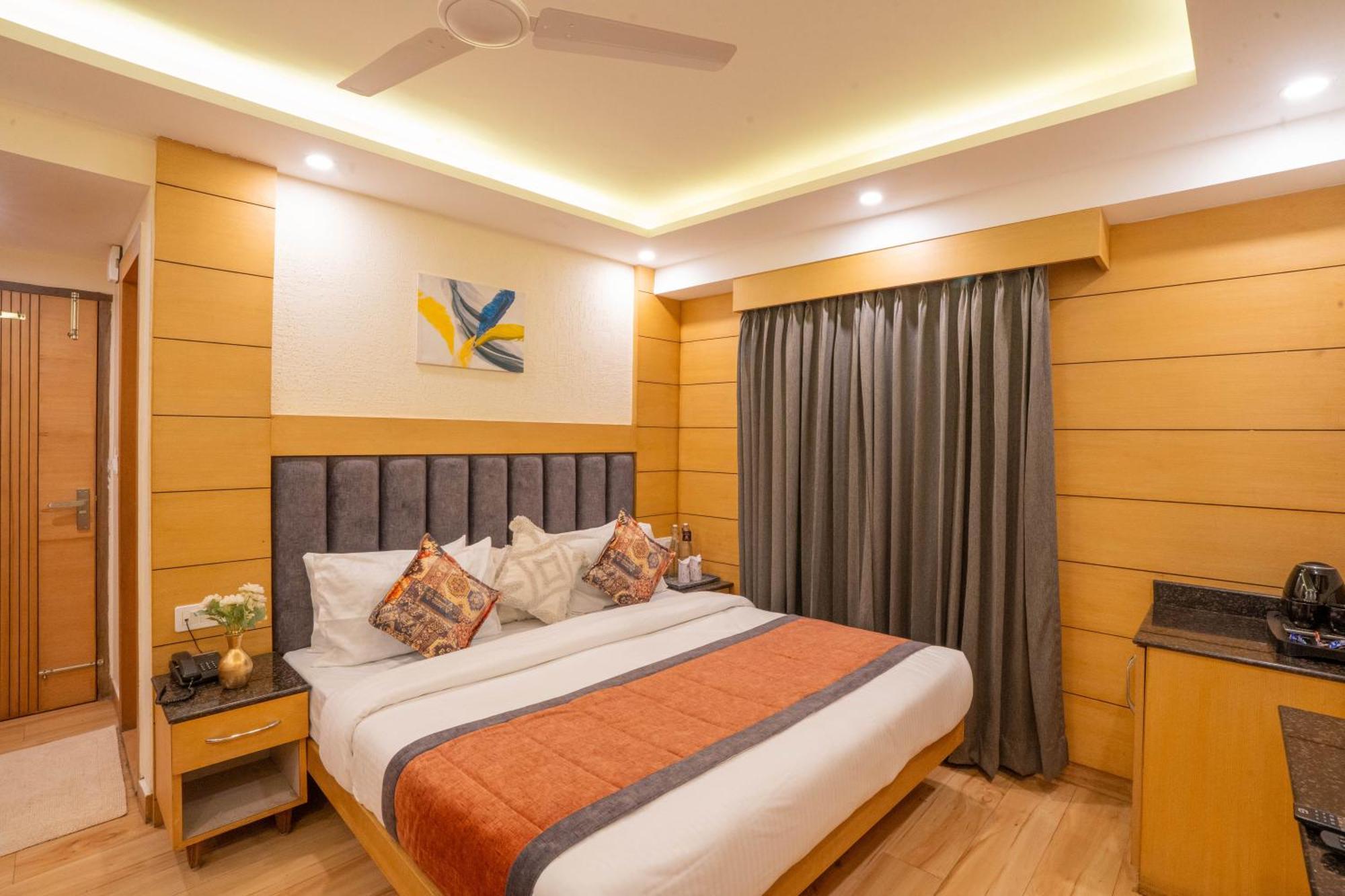 Perfectstayz Premium At Mall Road มัสซูรี ภายนอก รูปภาพ