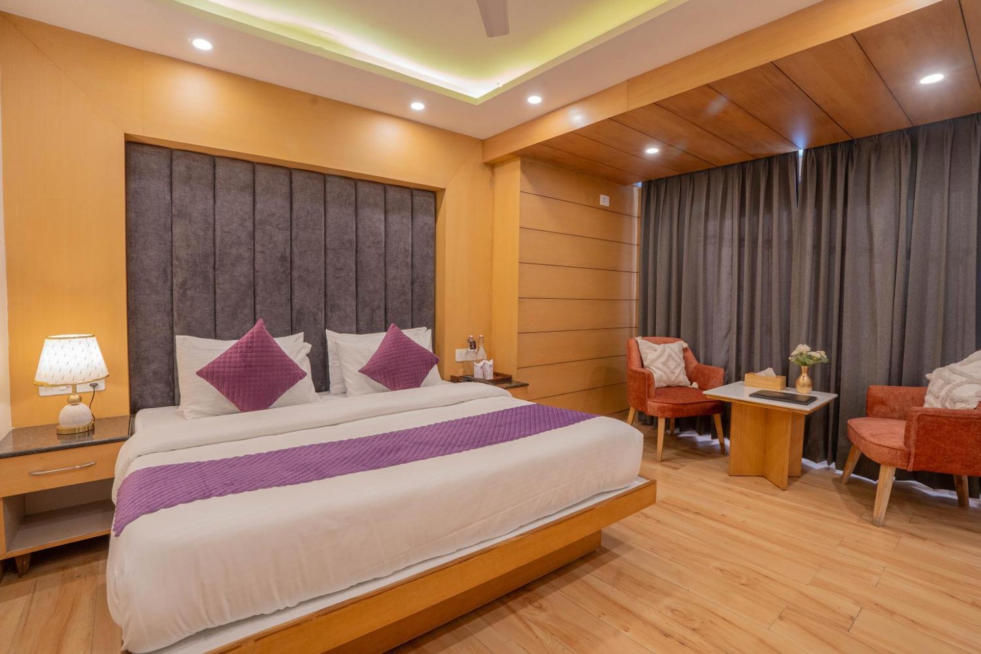 Perfectstayz Premium At Mall Road มัสซูรี ภายนอก รูปภาพ