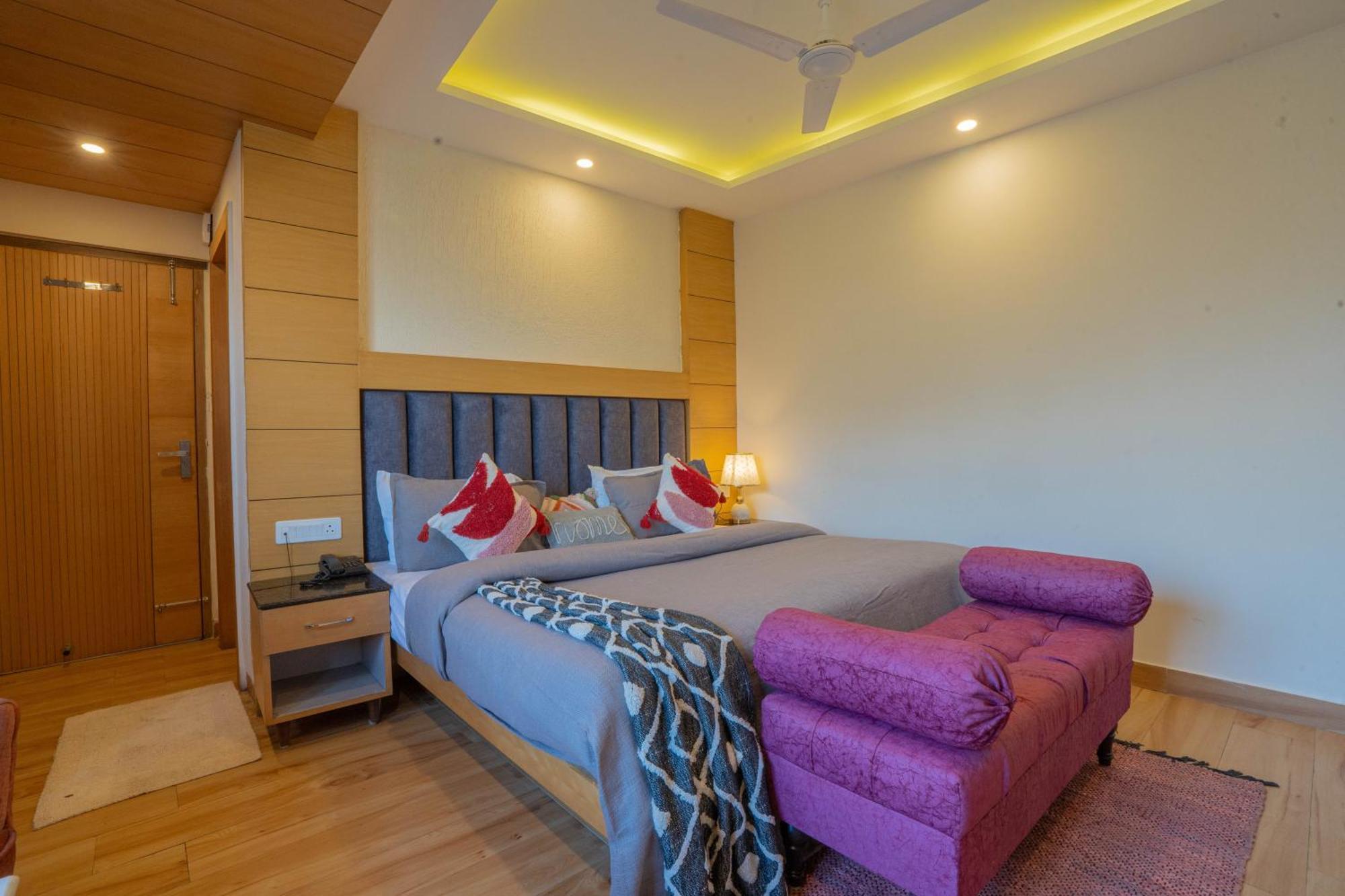 Perfectstayz Premium At Mall Road มัสซูรี ภายนอก รูปภาพ